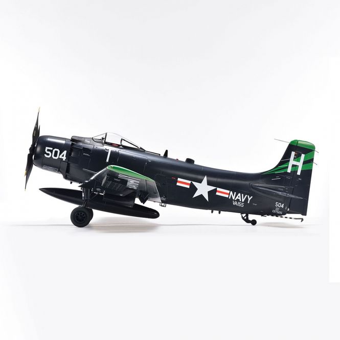 Hovedbilde Zoukei-Mura 1:32 - Douglas AD-6 (A-1H) Skyraider ...