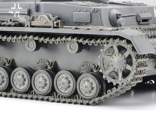 Tamiya 1:35 - German Tank Panzerkampfwagen IV Ausf.F (35374)
