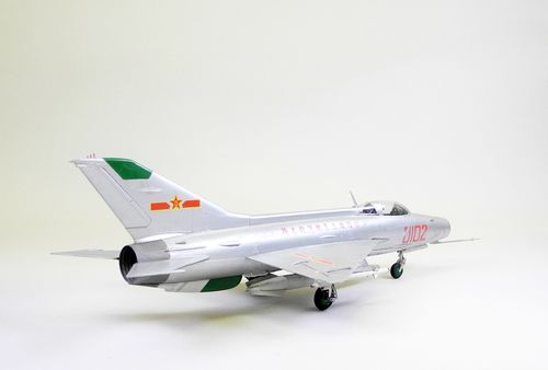Trumpeter 1:48 - MiG-21 F-13/J-7 Fighter 02858 