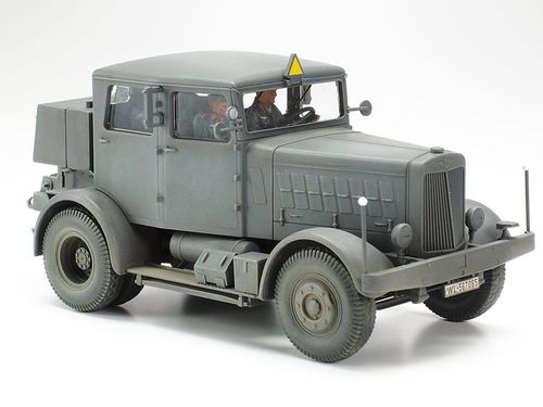 Tamiya 1:48 - German Heavy Tractor SS-100 and 88mm Gun Flak37 Set (37027)