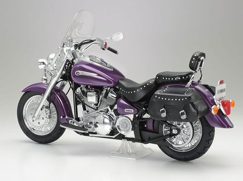 Tamiya 1:12 - Yamaha XV1600 Roadstar Custom (14135)