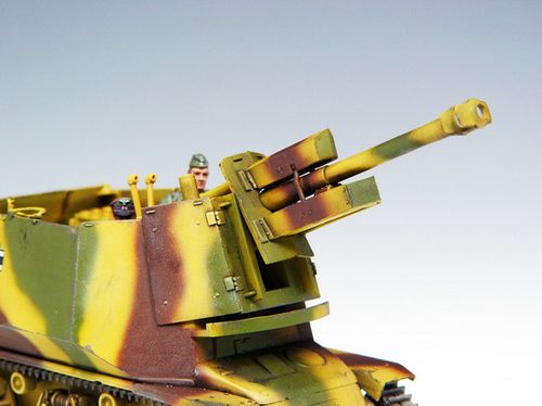 Trumpeter 1:35 - German 39(H) 10.5cm LeFH18(Sf) auf Geschutzwagen 00353 