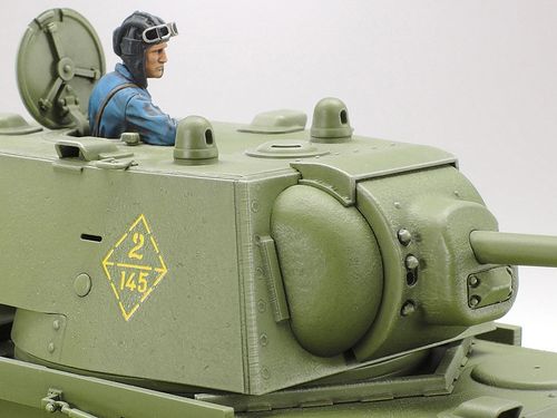 Tamiya 1:35 - Russian Heavy Tank KV-1 Model 1941, Early Production (35372)