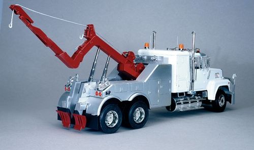 Italeri 1:24 - U.S Wrecker Truck