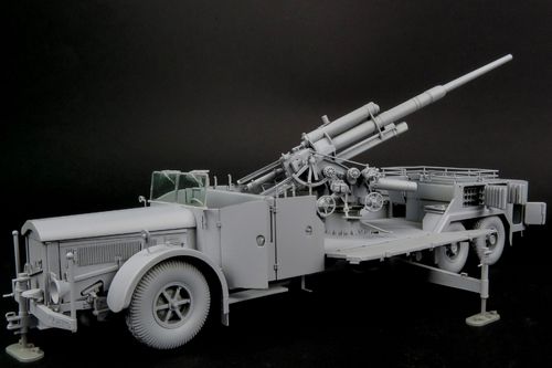 Das Werk 1:35 - 8.8cm Flak mounted on 9t VOMAG truck