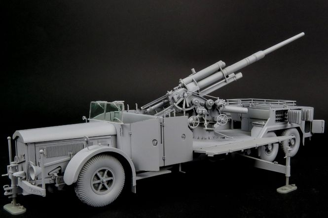 Main Image Das Werk 1:35 - 8.8cm Flak mounted on 9t VOMAG ...