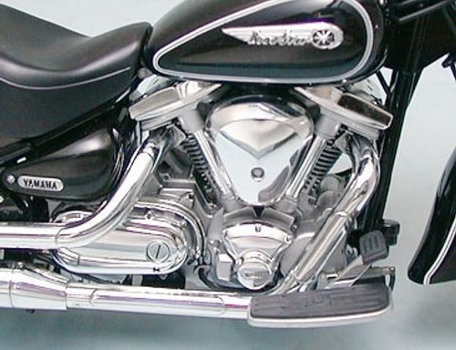 Tamiya 1:12 - Yamaha XV1600 Roadstar (14080)