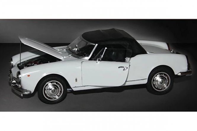Hovedbilde Italeri 1:24 - Alfa Romeo Giulietta Spider 1300