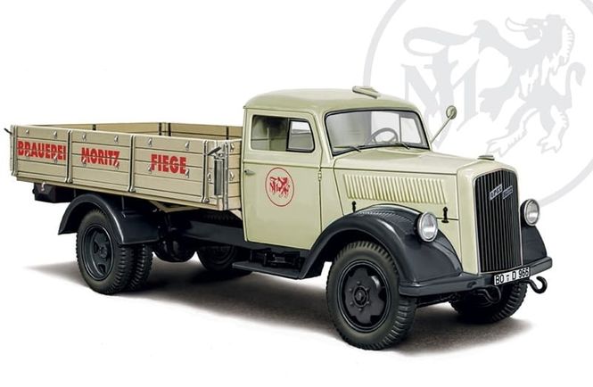 Hovedbilde Italeri 1:24 - Opel Blitz Classic (3960S)