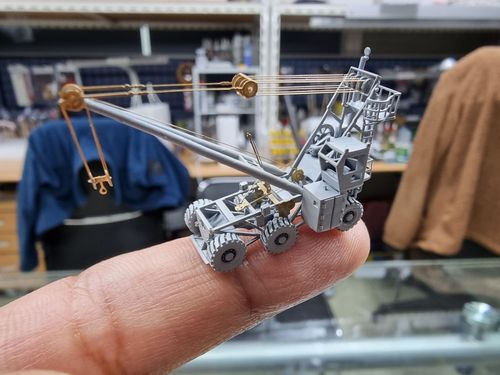 HS Models 1:350 - US Navy Flight Deck Crash Crane A/S32A-36