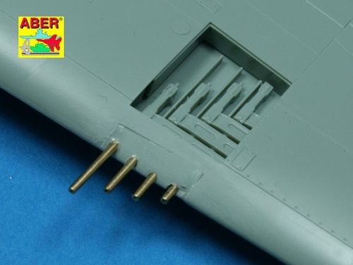 8 Browning M2 barrels for P-47 Thunderbolt - Aber Models