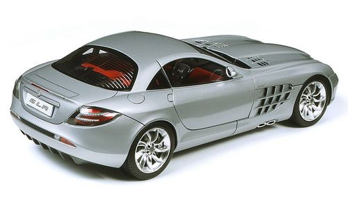 Tamiya 1:24 - Mercedes-Benz SLR McLaren (24290)