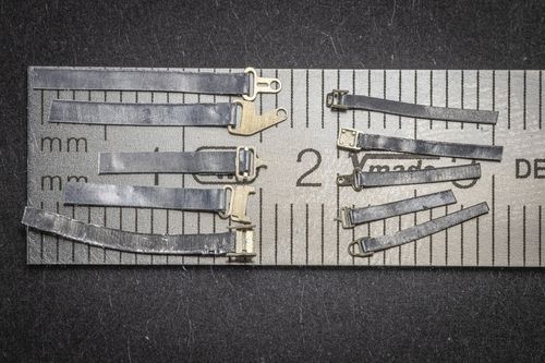 ANYZ Universal Seat Belt Buckles for modern jets 1:32 (photo etched)