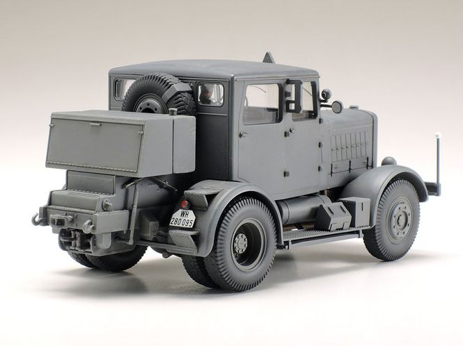 Hovedbilde Tamiya 1:48 - German Heavy Tractor SS-100 (32593)
