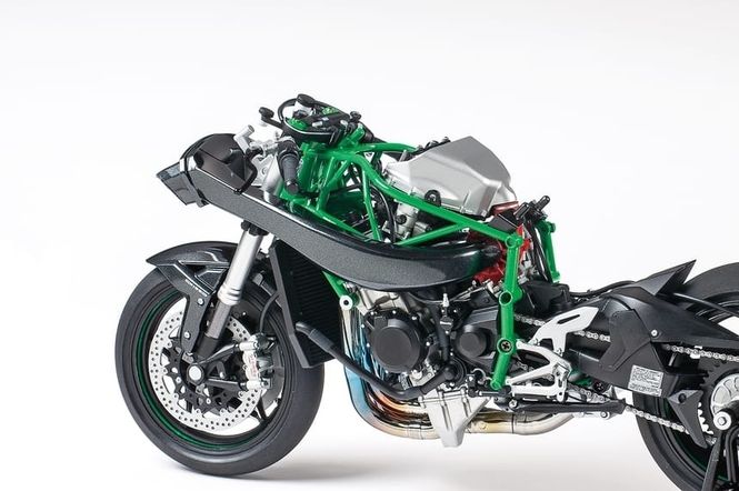 Hovedbilde Tamiya 1:12 - Kawasaki Ninja H2R (14131)